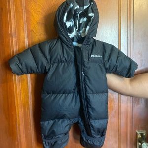Columbia baby jacket 0-3 months